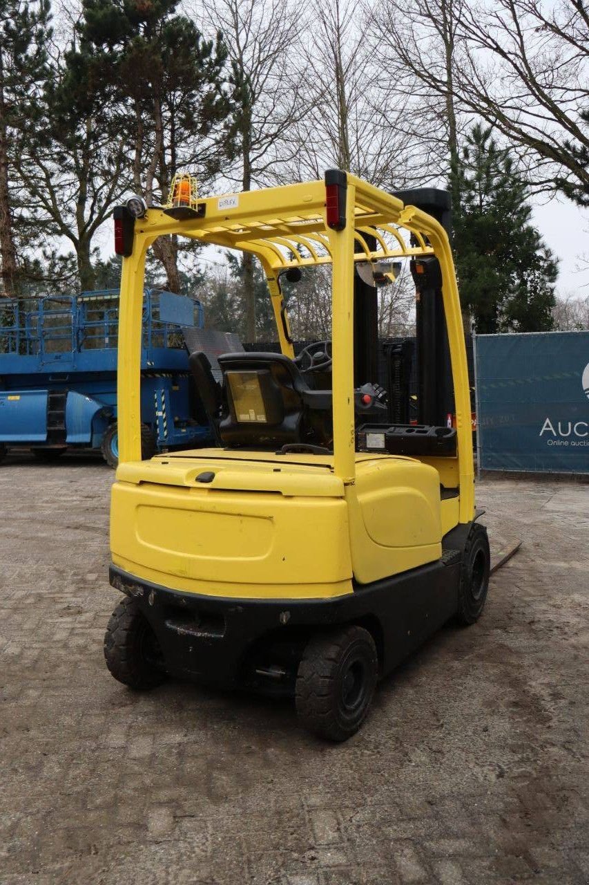 Frontstapler des Typs Hyster J2.5XN, Gebrauchtmaschine in Antwerpen (Bild 7)