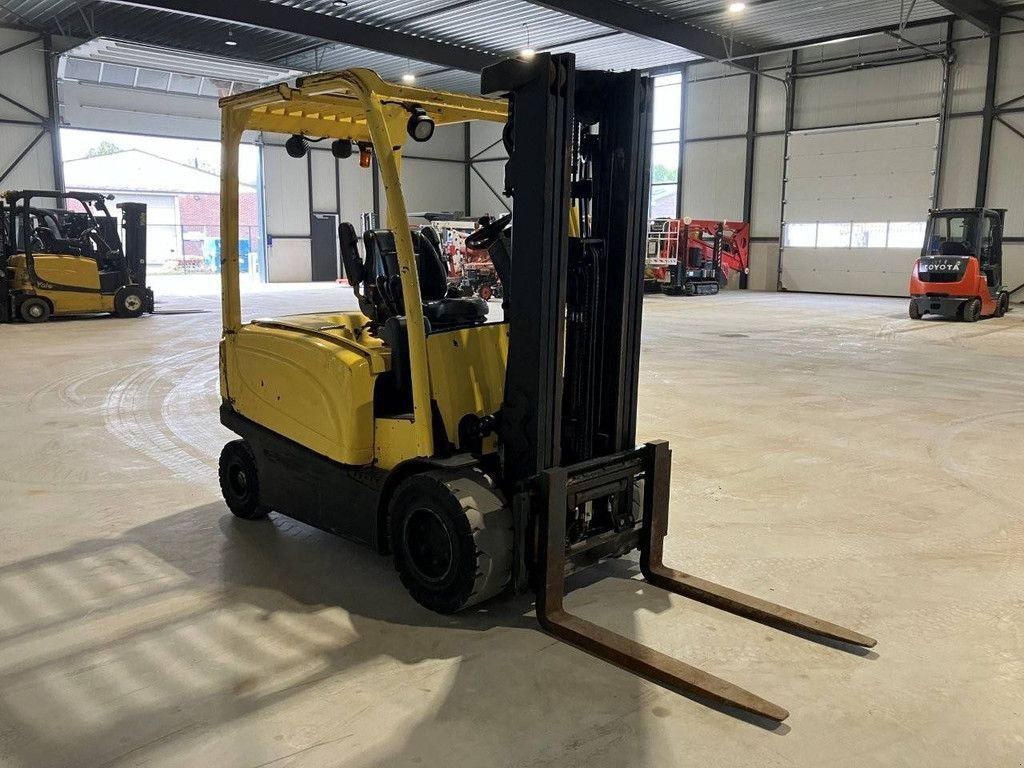 Frontstapler типа Hyster J2.5XN, Gebrauchtmaschine в Antwerpen (Фотография 7)