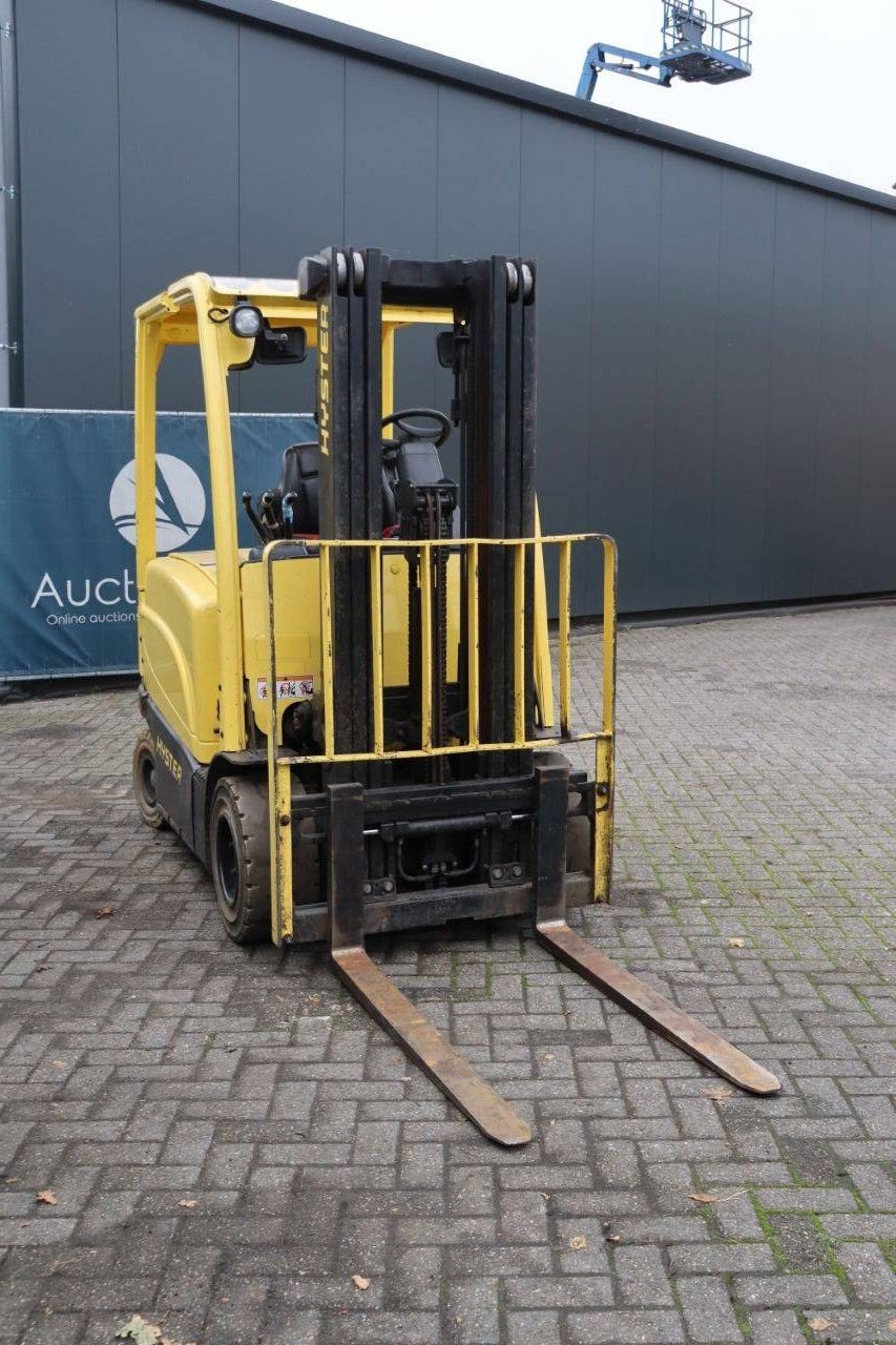 Frontstapler типа Hyster J2.5XN, Gebrauchtmaschine в Antwerpen (Фотография 8)
