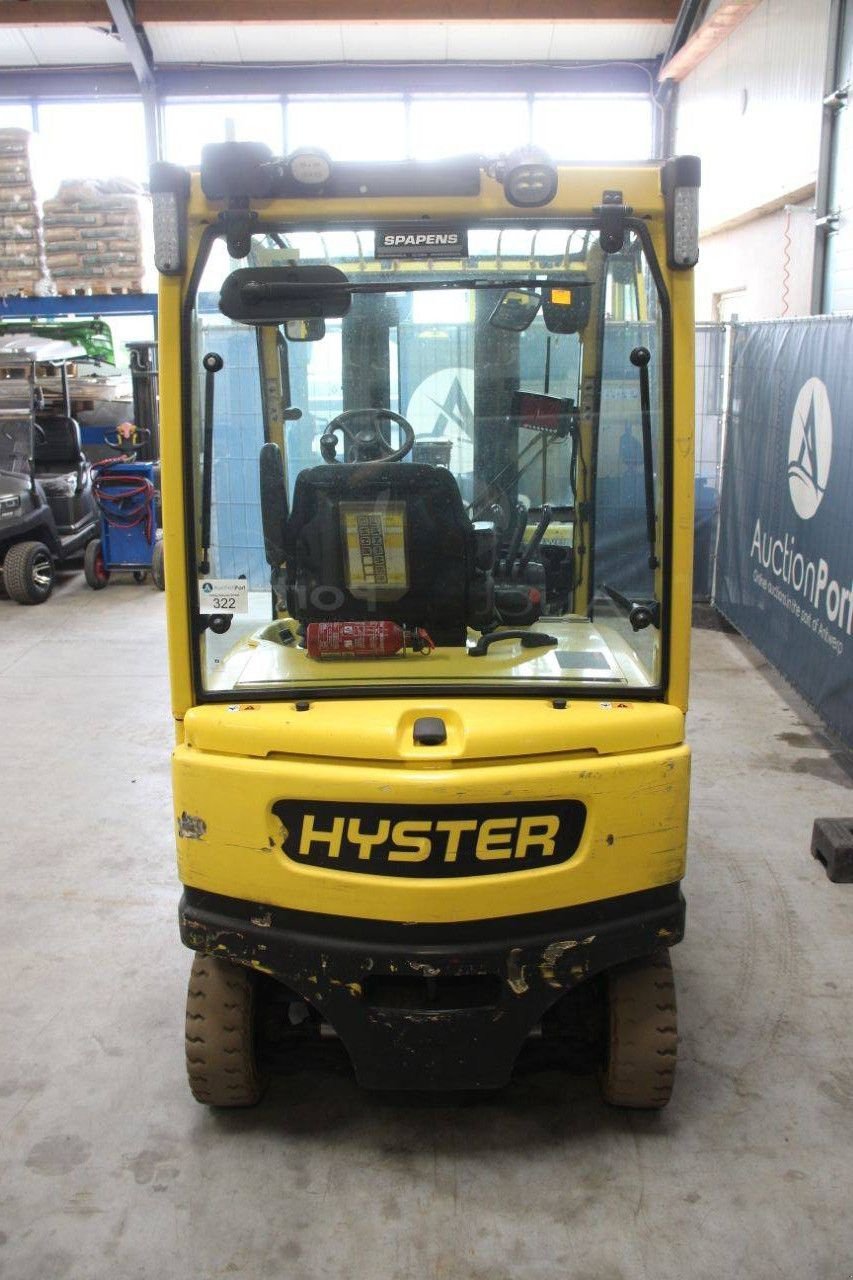 Frontstapler типа Hyster J2.5XN, Gebrauchtmaschine в Antwerpen (Фотография 4)