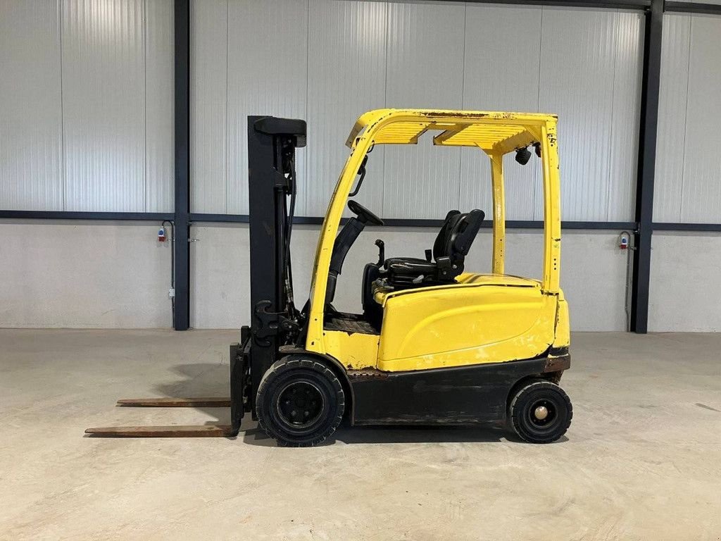 Frontstapler tipa Hyster J2.5XN, Gebrauchtmaschine u Antwerpen (Slika 2)