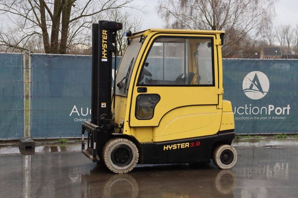 Frontstapler Türe ait Hyster J3.0XN, Gebrauchtmaschine içinde Antwerpen (resim 1)
