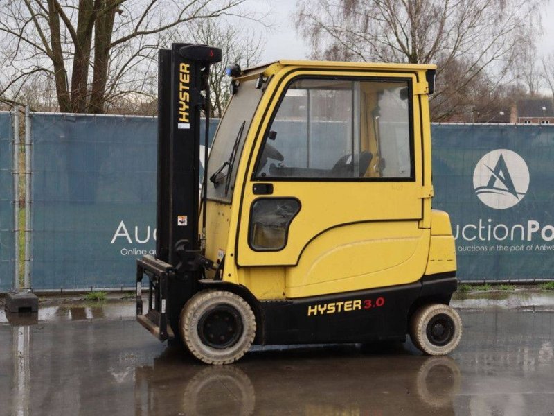 Frontstapler a típus Hyster J3.0XN, Gebrauchtmaschine ekkor: Antwerpen (Kép 1)