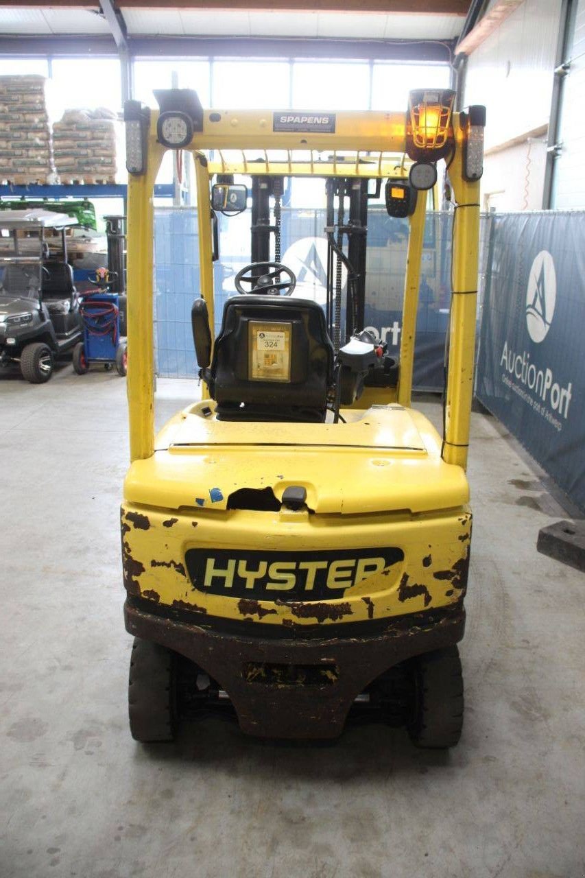 Frontstapler типа Hyster J3.0XN, Gebrauchtmaschine в Antwerpen (Фотография 4)