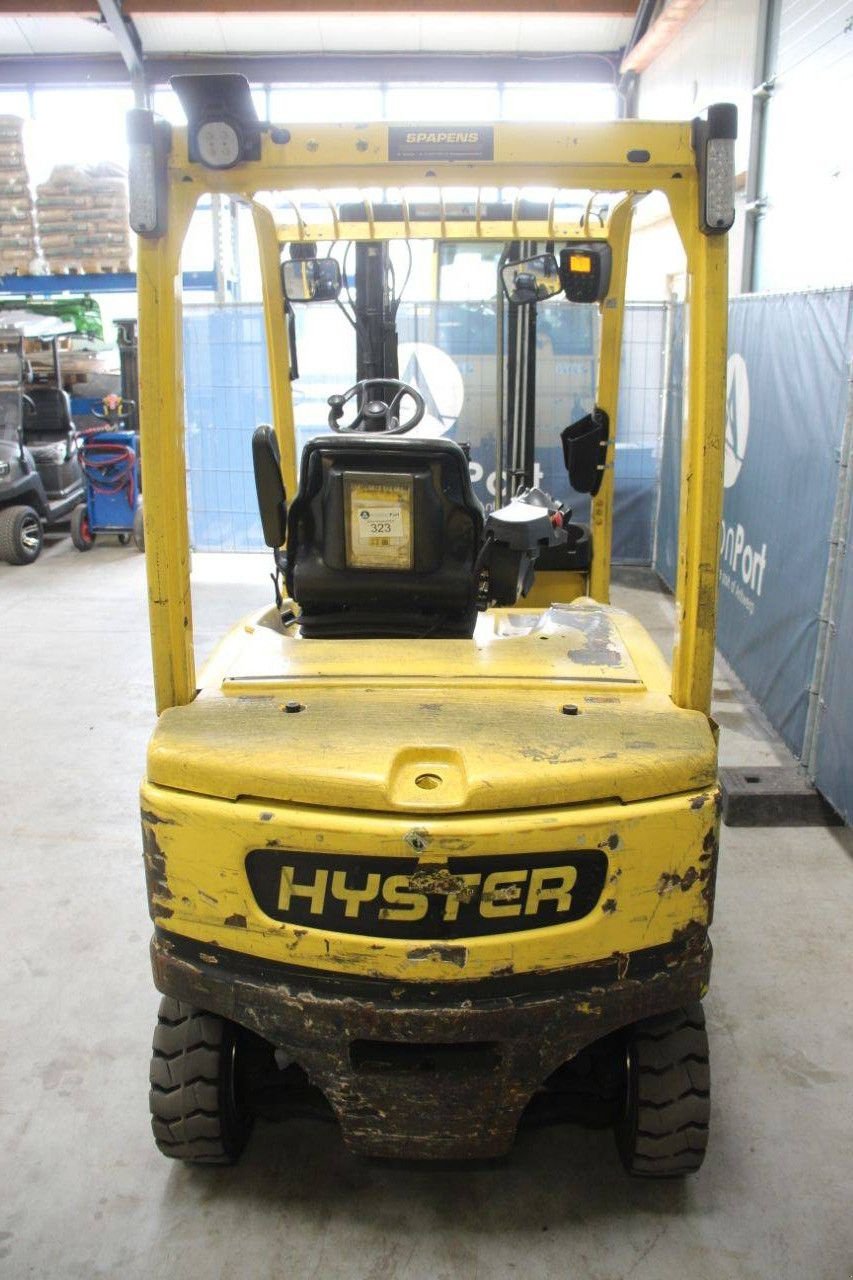 Frontstapler типа Hyster J3.0XN, Gebrauchtmaschine в Antwerpen (Фотография 4)