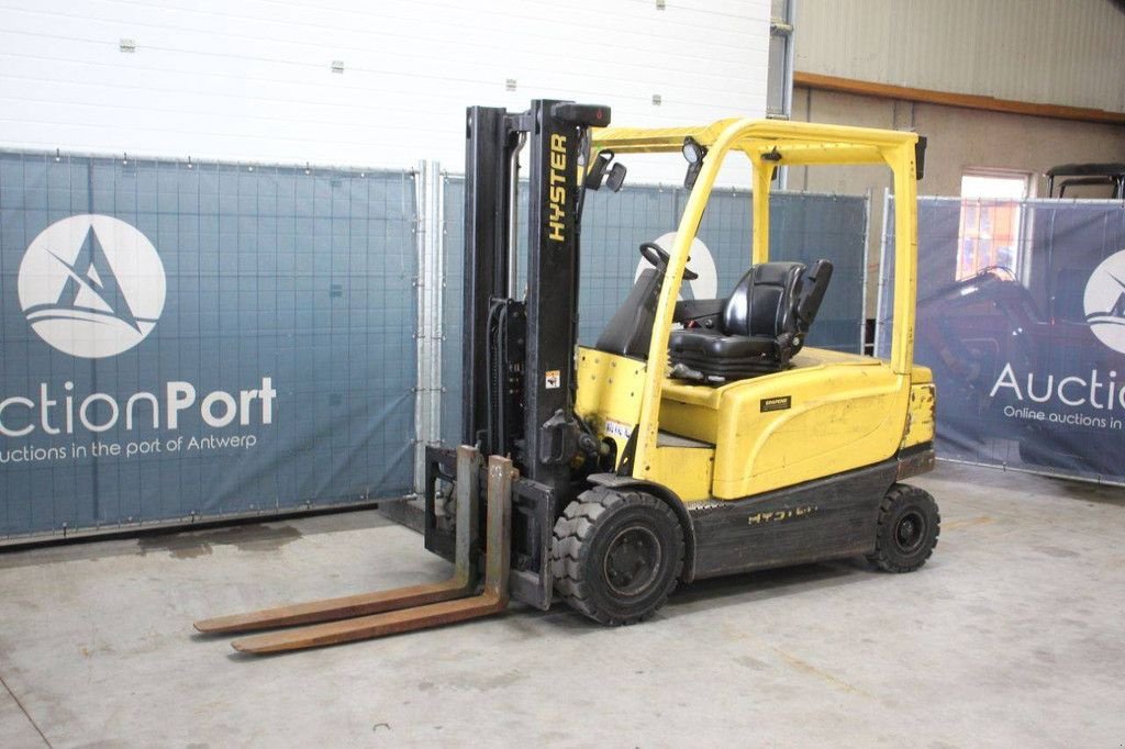 Frontstapler типа Hyster J3.0XN, Gebrauchtmaschine в Antwerpen (Фотография 9)