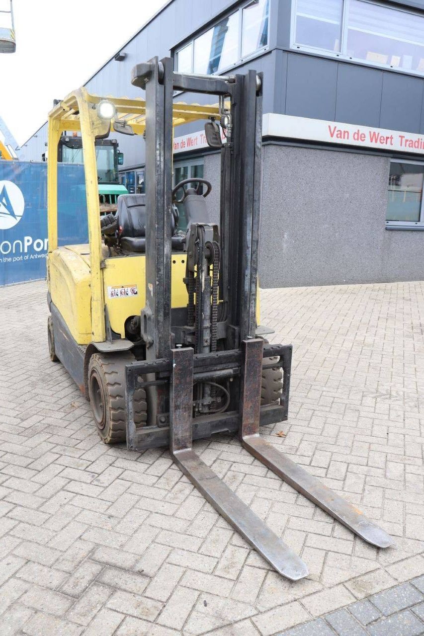 Frontstapler del tipo Hyster J3.0XN, Gebrauchtmaschine In Antwerpen (Immagine 8)