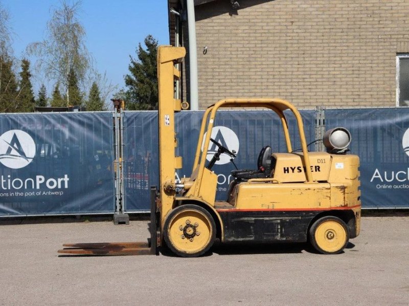 Frontstapler des Typs Hyster S150A, Gebrauchtmaschine in Antwerpen (Bild 1)