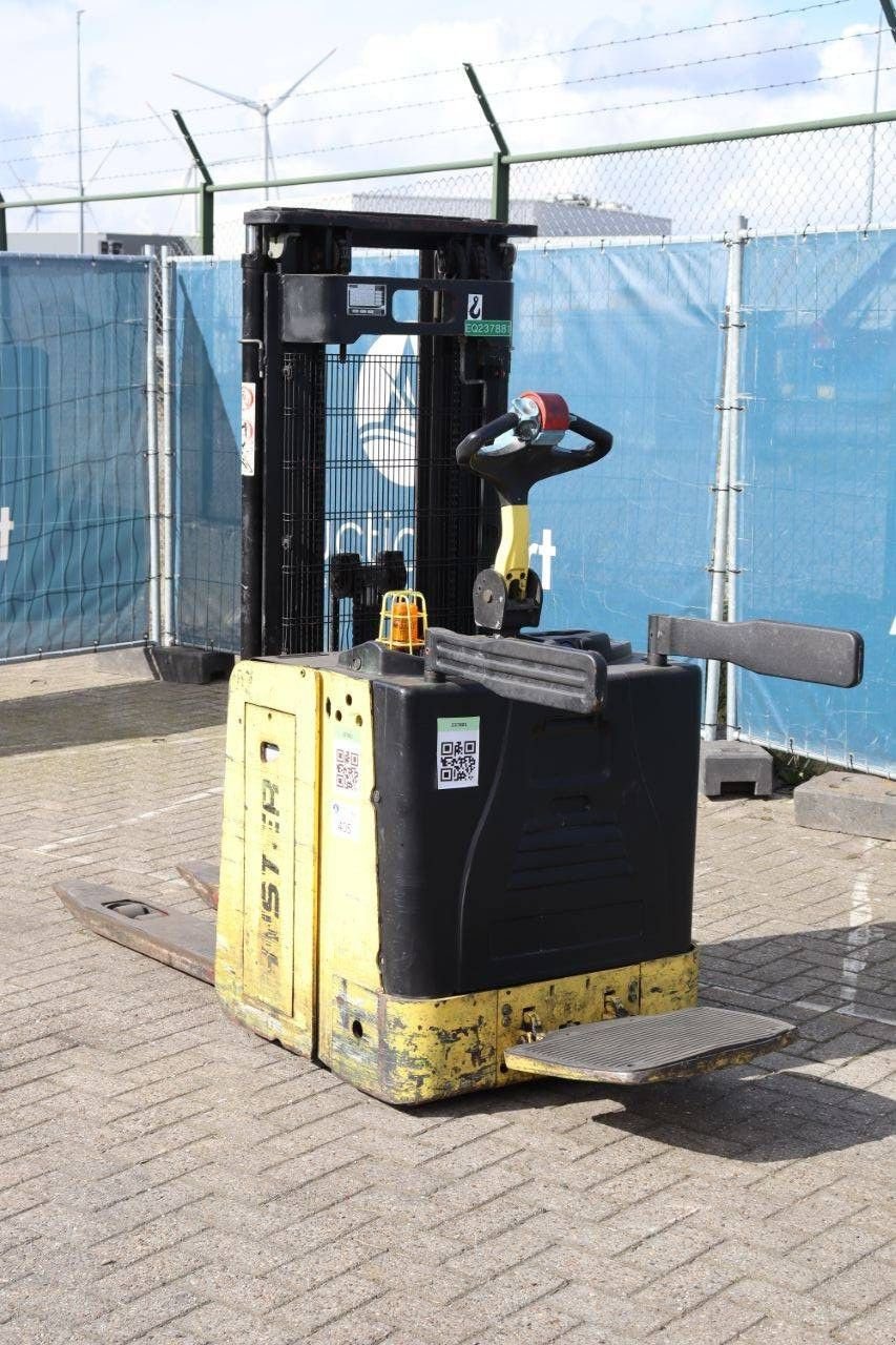 Frontstapler a típus Hyster S1.5S-4328, Gebrauchtmaschine ekkor: Antwerpen (Kép 4)
