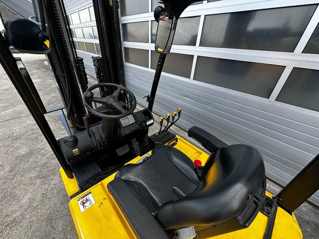 Frontstapler des Typs Hyundai 2 ton elektrische heftruck 5.5 meter 20BT-7 AC, Gebrauchtmaschine in Heijningen (Bild 4)