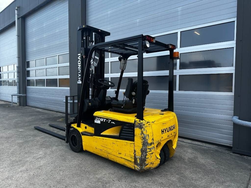 Frontstapler des Typs Hyundai 2 ton elektrische heftruck 5.5 meter 20BT-7 AC, Gebrauchtmaschine in Heijningen (Bild 3)