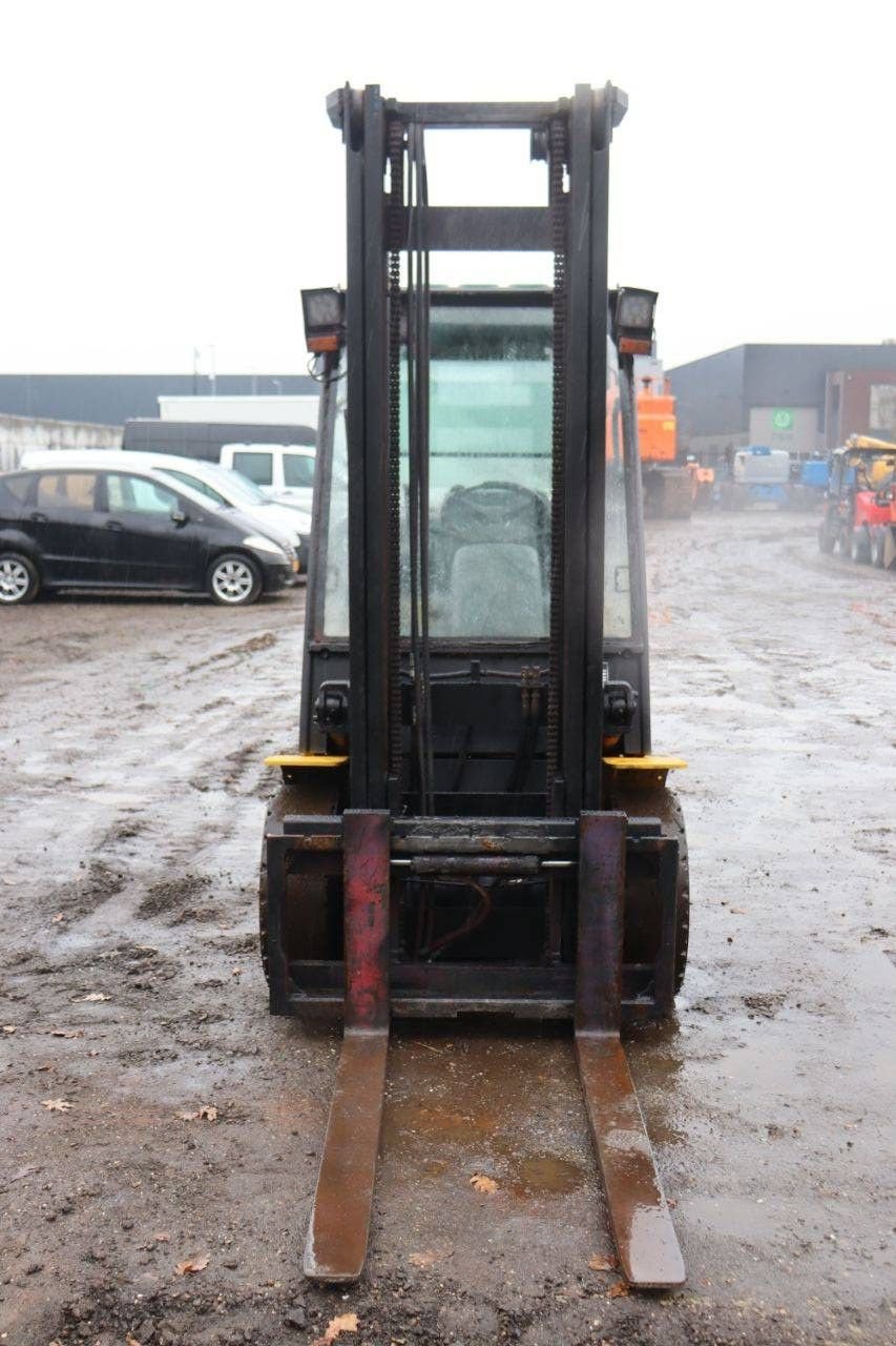 Frontstapler typu Hyundai 30D-7E, Gebrauchtmaschine v Antwerpen (Obrázek 9)