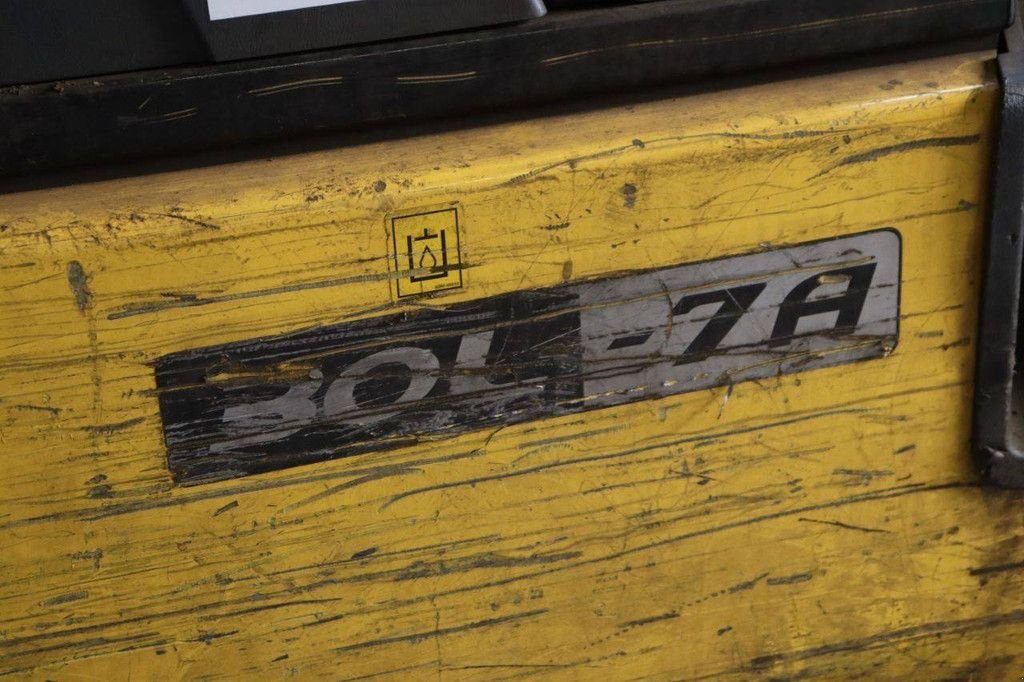 Frontstapler a típus Hyundai 30L-7A, Gebrauchtmaschine ekkor: Antwerpen (Kép 4)