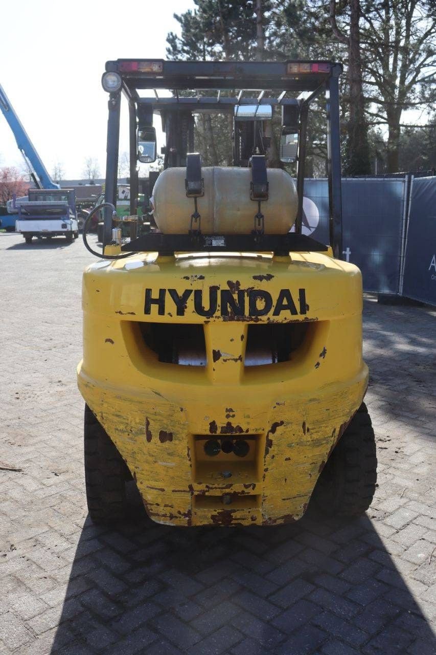 Frontstapler типа Hyundai 45L-7A, Gebrauchtmaschine в Antwerpen (Фотография 5)