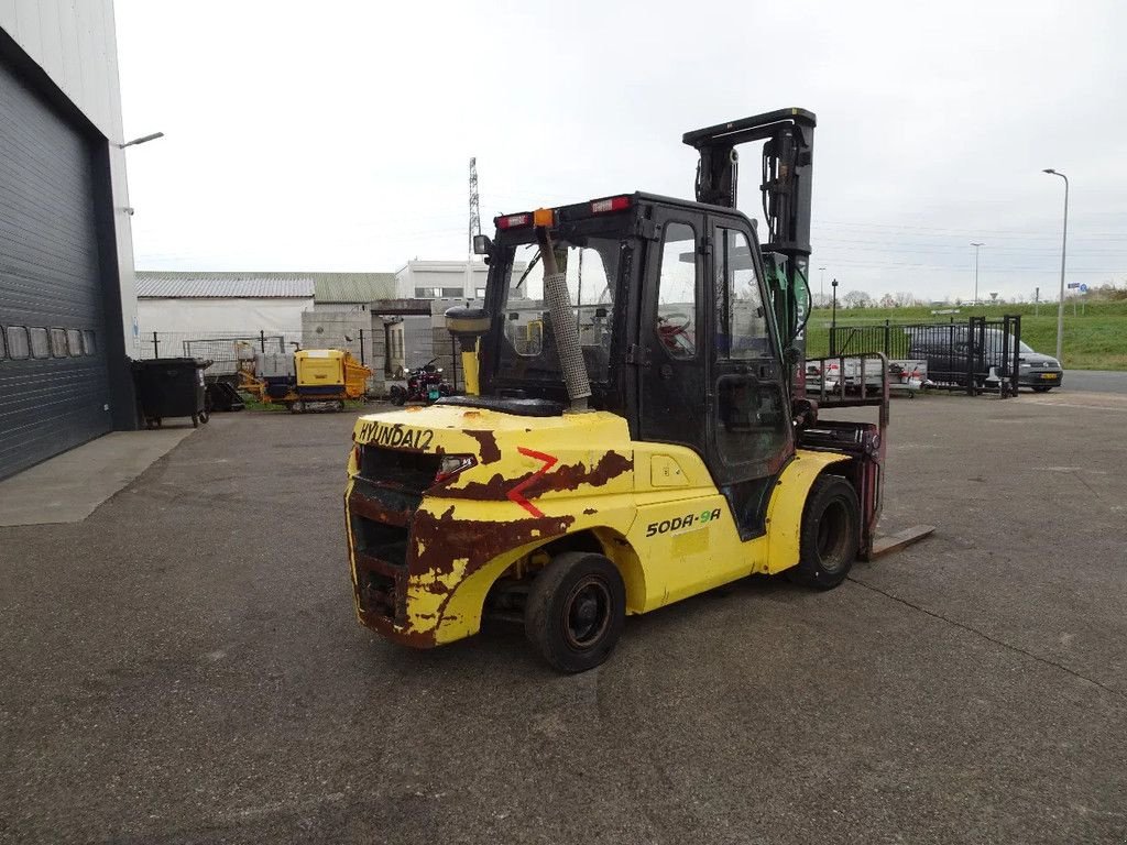 Frontstapler of the type Hyundai 50DA-9 50D, Gebrauchtmaschine in Zutphen (Picture 4)