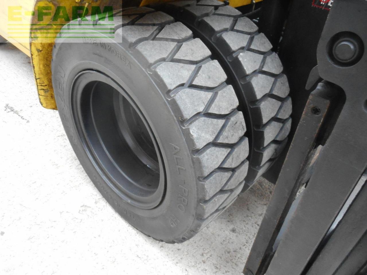 Frontstapler of the type Hyundai 50da-9a triplex 4,4m + ss + zv + zwillingsreifen, Gebrauchtmaschine in ST. NIKOLAI/DR. (Picture 15)