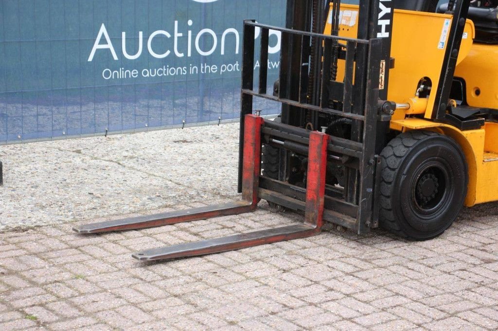 Frontstapler van het type Hyundai HLF 18-5, Gebrauchtmaschine in Antwerpen (Foto 10)