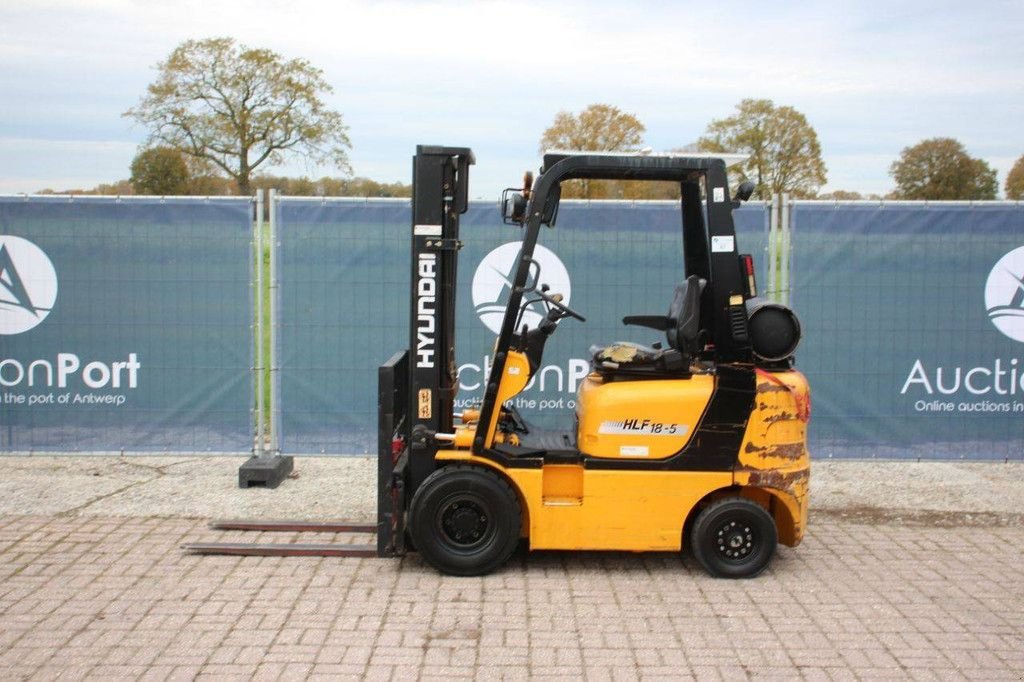Frontstapler типа Hyundai HLF 18-5, Gebrauchtmaschine в Antwerpen (Фотография 2)