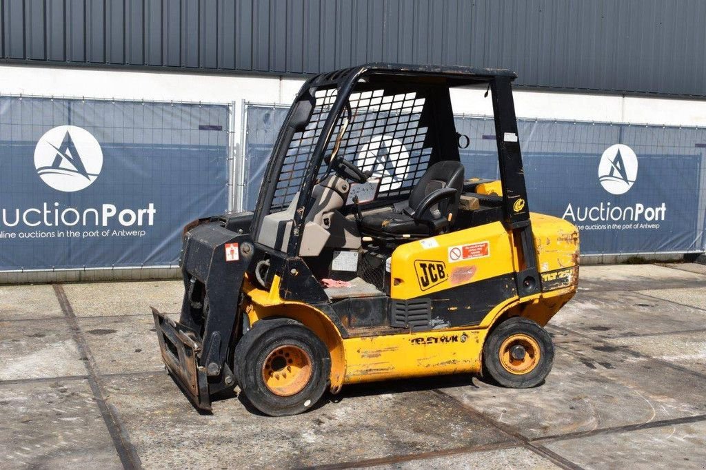 Frontstapler typu JCB 30, Gebrauchtmaschine v Antwerpen (Obrázek 1)