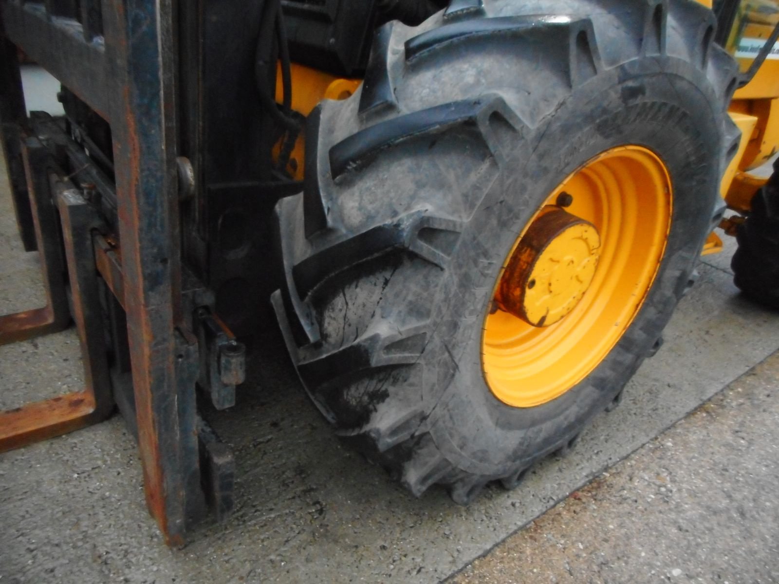 Frontstapler typu JCB 930 Allrad Triplex SS  Kabine, Gebrauchtmaschine v St. Nikolai ob Draßling (Obrázek 12)