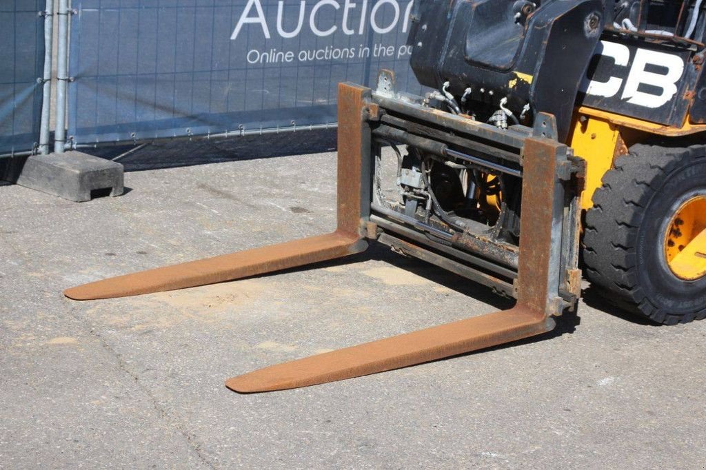 Frontstapler za tip JCB JCBTLT30C, Gebrauchtmaschine u Antwerpen (Slika 10)
