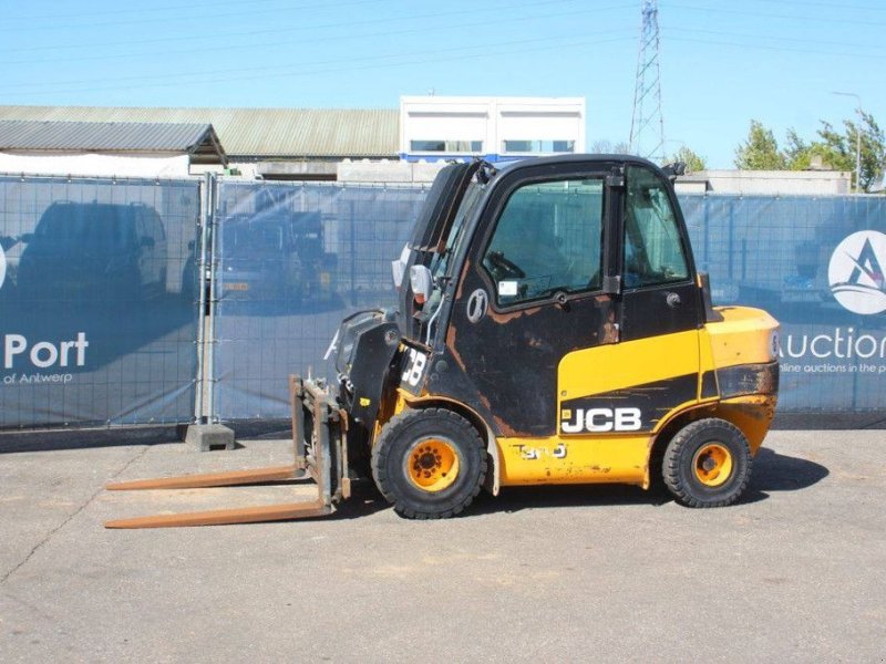 Frontstapler za tip JCB JCBTLT30C, Gebrauchtmaschine u Antwerpen (Slika 1)