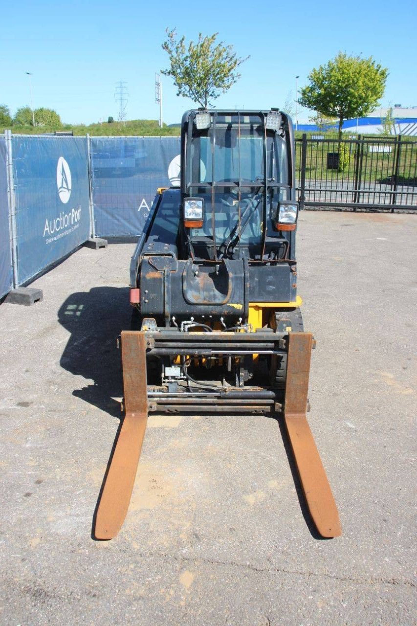 Frontstapler του τύπου JCB JCBTLT30L, Gebrauchtmaschine σε Antwerpen (Φωτογραφία 8)