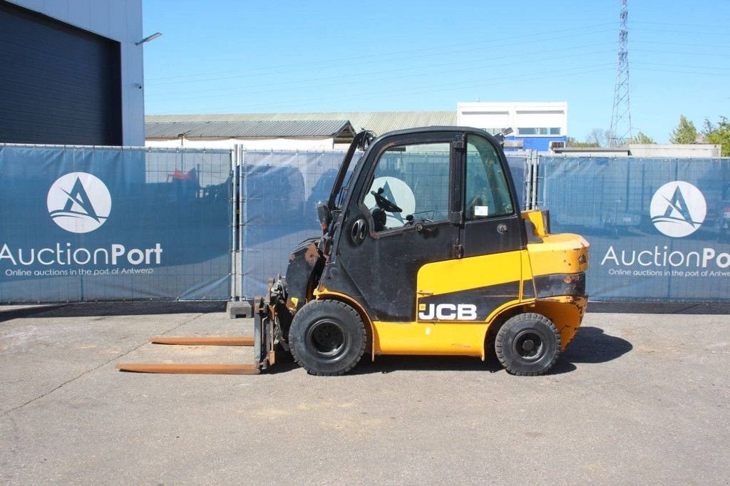 Frontstapler του τύπου JCB JCBTLT30L, Gebrauchtmaschine σε Antwerpen (Φωτογραφία 2)