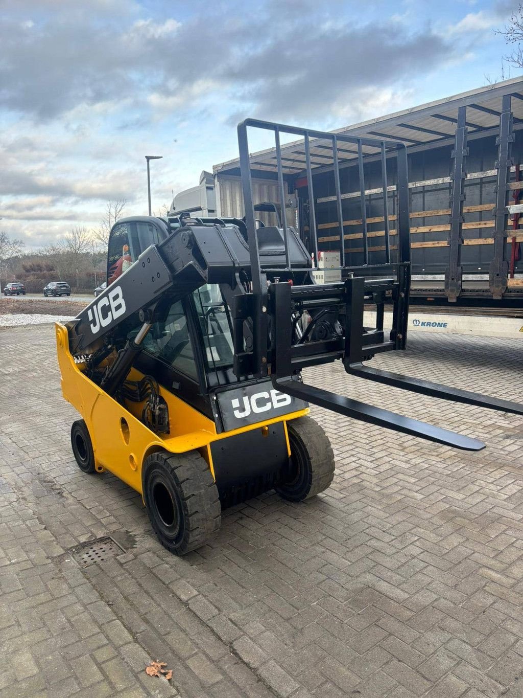 Frontstapler del tipo JCB Telescopic Lift Truck, Gebrauchtmaschine In Antwerpen (Immagine 3)