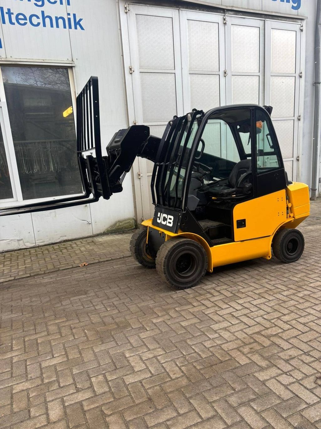 Frontstapler del tipo JCB Telescopic Lift Truck, Gebrauchtmaschine In Antwerpen (Immagine 2)