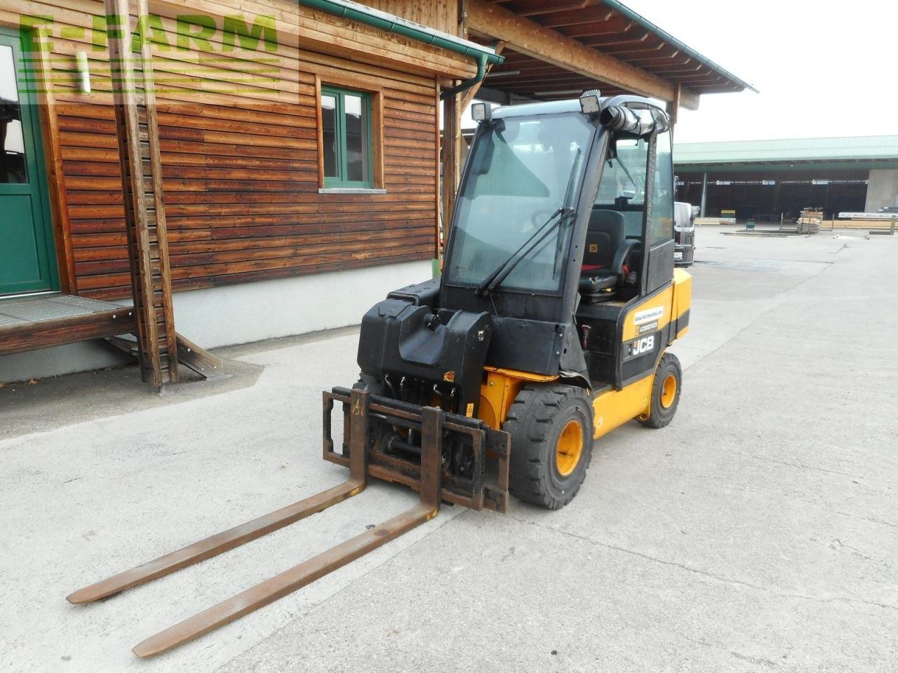 Frontstapler of the type JCB tlt 25 teletruck ( 4 meter - 2,5 tonnen ) telesk, Gebrauchtmaschine in ST. NIKOLAI/DR. (Picture 2)