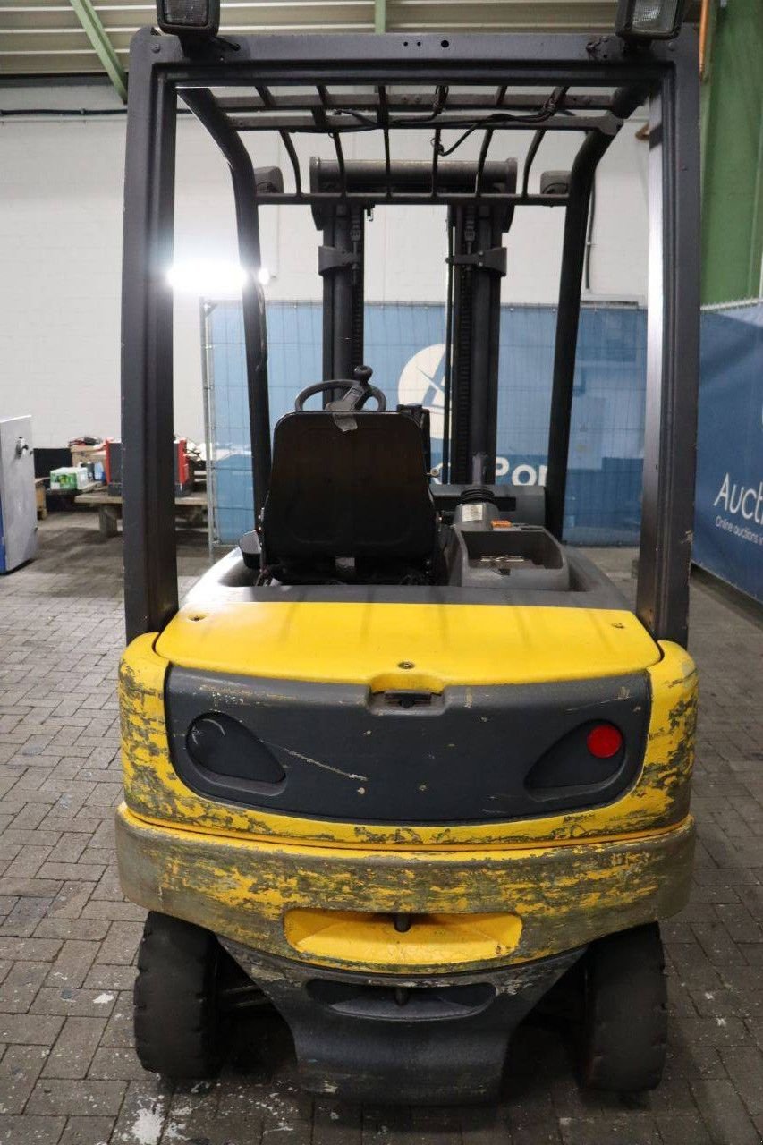 Frontstapler типа Jungheinrich 30, Gebrauchtmaschine в Antwerpen (Фотография 5)