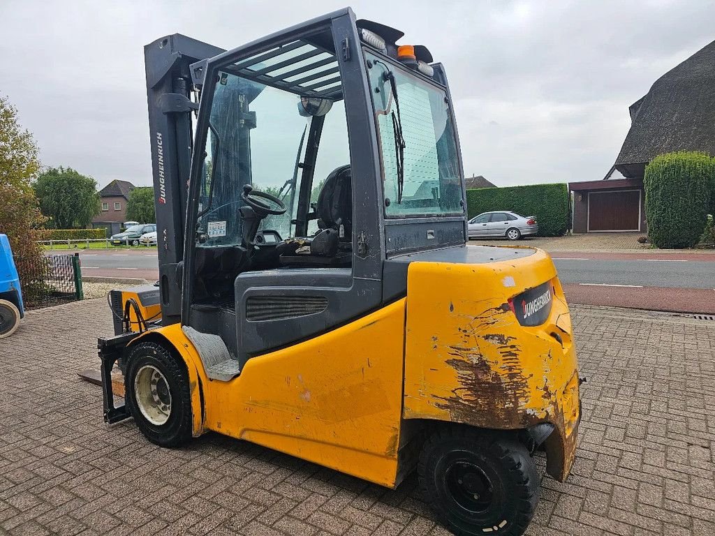 Frontstapler typu Jungheinrich 5 tons elektrische heftruck 2016 triplo, Gebrauchtmaschine w Scherpenzeel (Zdjęcie 11)