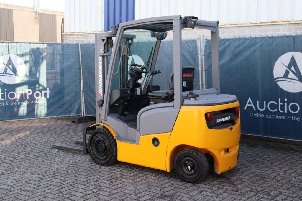 Frontstapler типа Jungheinrich DFG 316, Gebrauchtmaschine в Antwerpen (Фотография 3)