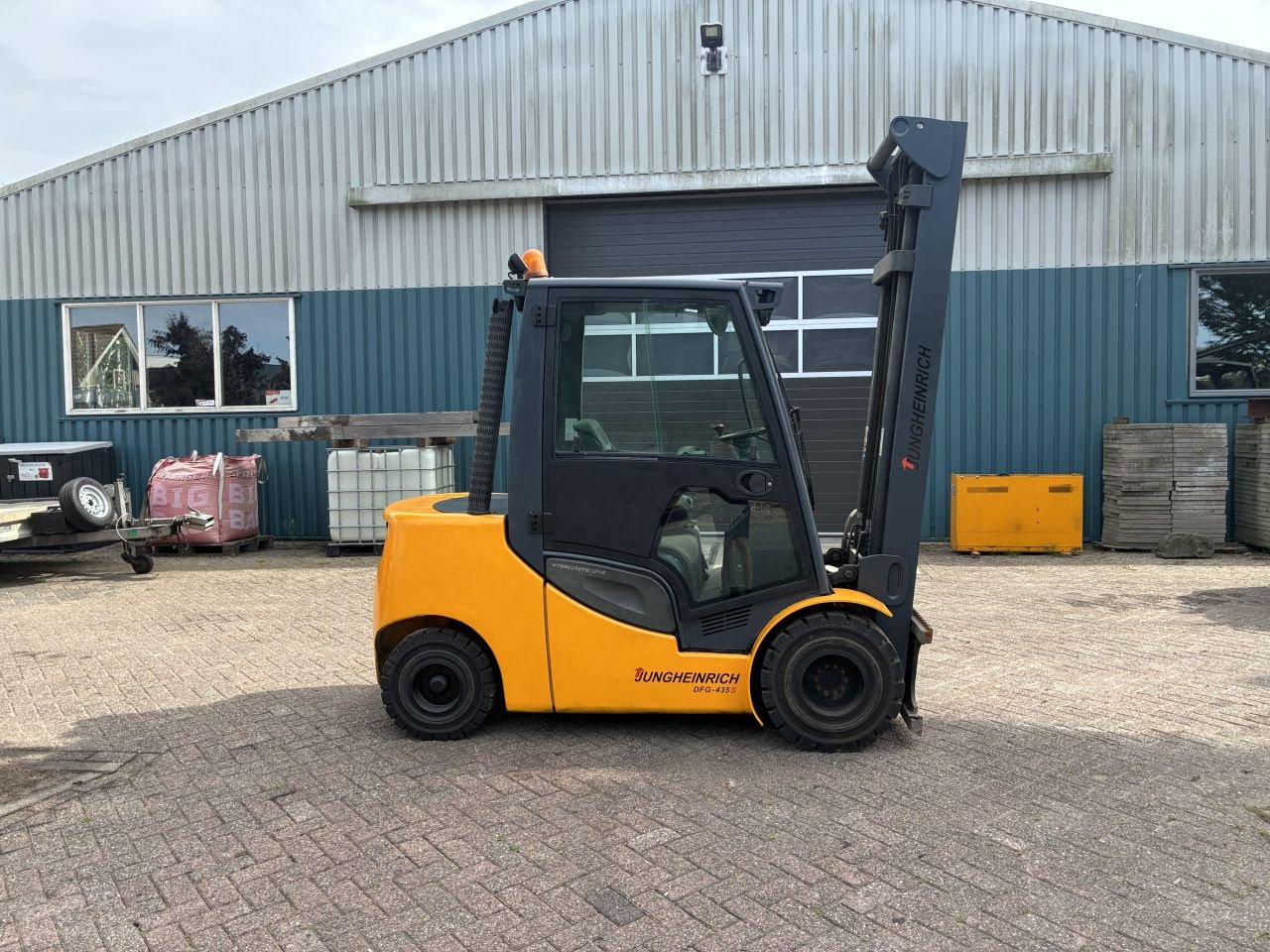 Frontstapler del tipo Jungheinrich DFG 435S, Gebrauchtmaschine In Winkel (Immagine 1)