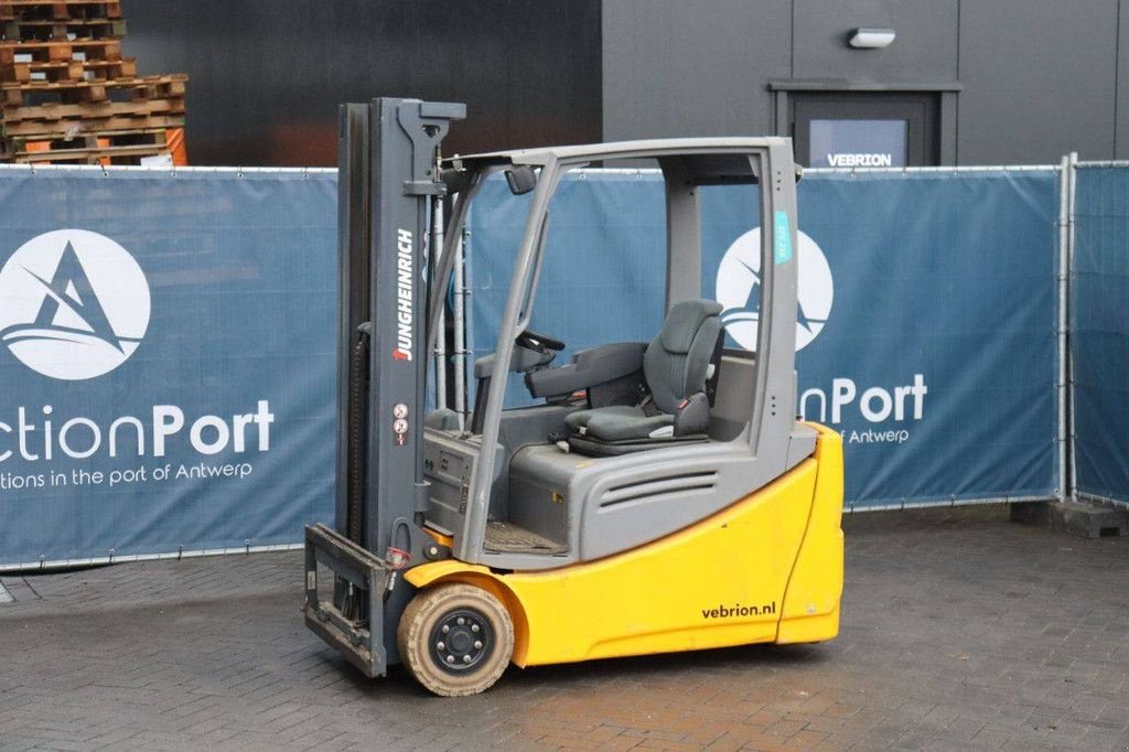 Frontstapler του τύπου Jungheinrich EFG 216 440DZ, Gebrauchtmaschine σε Antwerpen (Φωτογραφία 10)