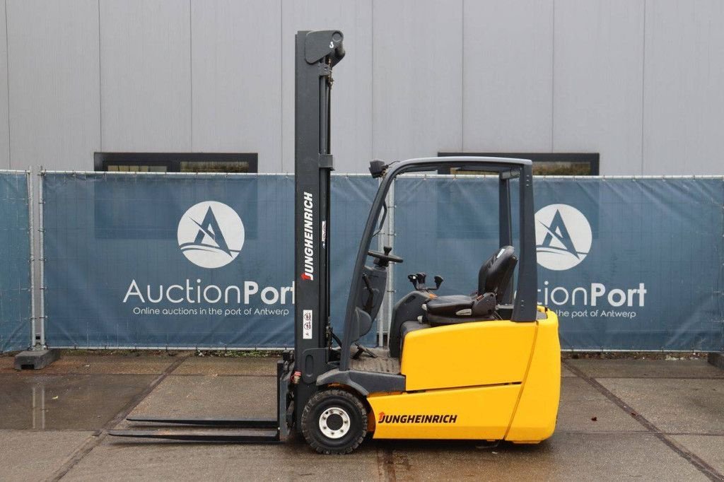 Frontstapler tip Jungheinrich EFG 216k, Gebrauchtmaschine in Antwerpen (Poză 2)