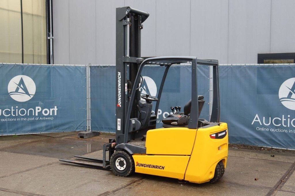 Frontstapler tip Jungheinrich EFG 216k, Gebrauchtmaschine in Antwerpen (Poză 3)