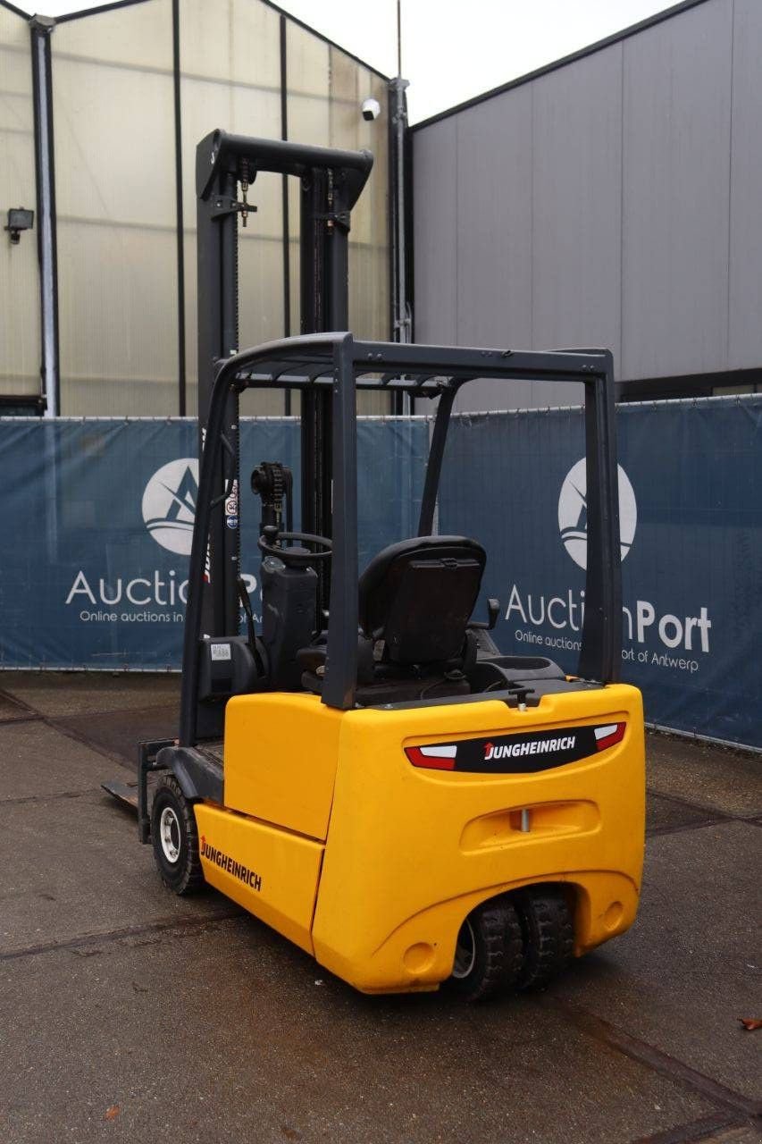 Frontstapler tip Jungheinrich EFG 216k, Gebrauchtmaschine in Antwerpen (Poză 4)