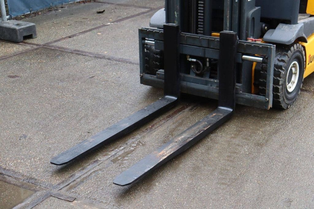 Frontstapler tip Jungheinrich EFG 216k, Gebrauchtmaschine in Antwerpen (Poză 11)