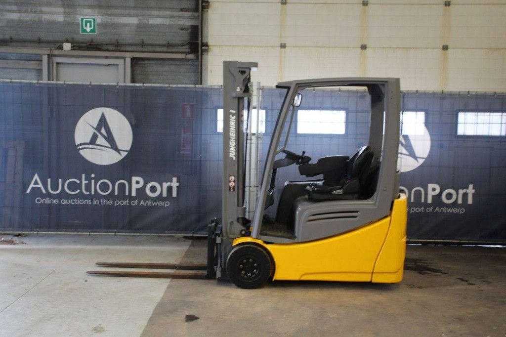 Frontstapler του τύπου Jungheinrich EFG 216k, Gebrauchtmaschine σε Antwerpen (Φωτογραφία 2)