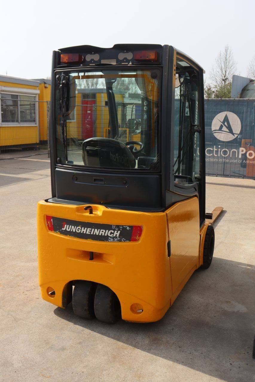 Frontstapler от тип Jungheinrich EFG 220, Gebrauchtmaschine в Antwerpen (Снимка 7)