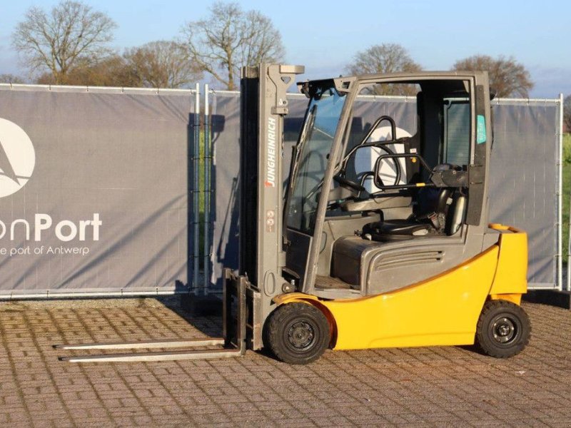 Frontstapler des Typs Jungheinrich EFG 316, Gebrauchtmaschine in Antwerpen