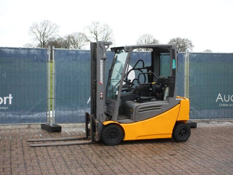 Frontstapler του τύπου Jungheinrich EFG 316, Gebrauchtmaschine σε Antwerpen (Φωτογραφία 1)