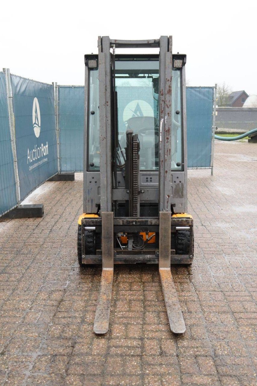 Frontstapler от тип Jungheinrich EFG 316, Gebrauchtmaschine в Antwerpen (Снимка 9)