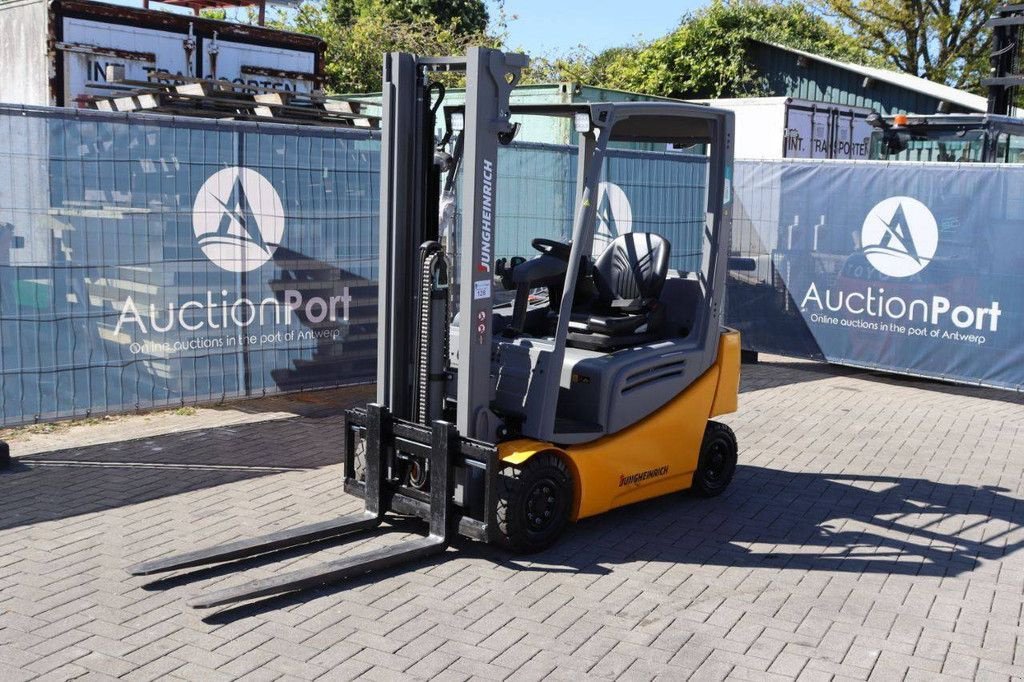 Frontstapler van het type Jungheinrich EFG 316k, Gebrauchtmaschine in Antwerpen (Foto 10)