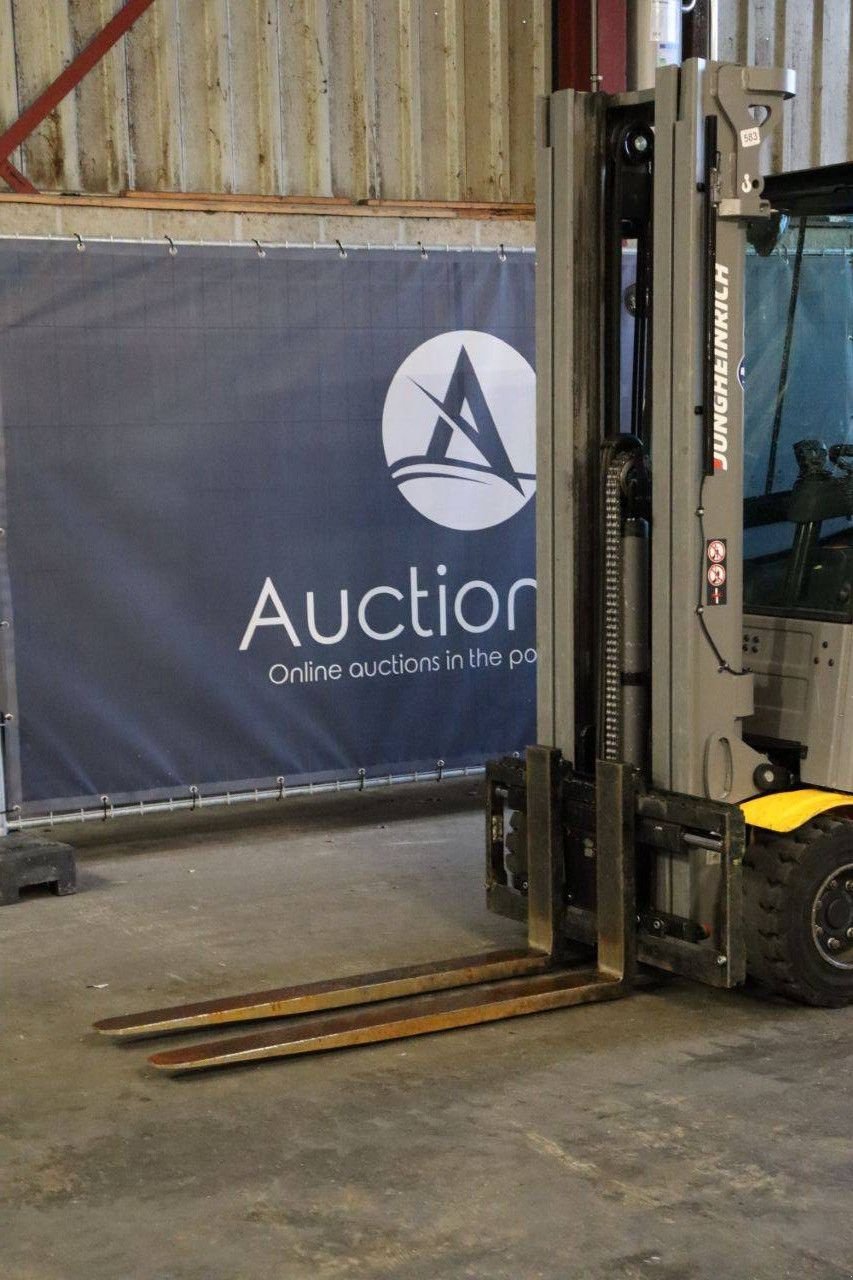 Frontstapler za tip Jungheinrich EFG 320, Gebrauchtmaschine u Antwerpen (Slika 11)