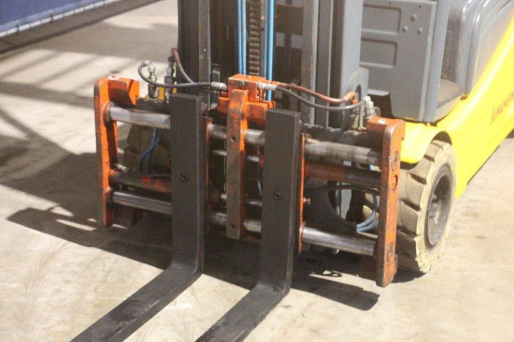 Frontstapler от тип Jungheinrich EFG 320, Gebrauchtmaschine в Antwerpen (Снимка 11)
