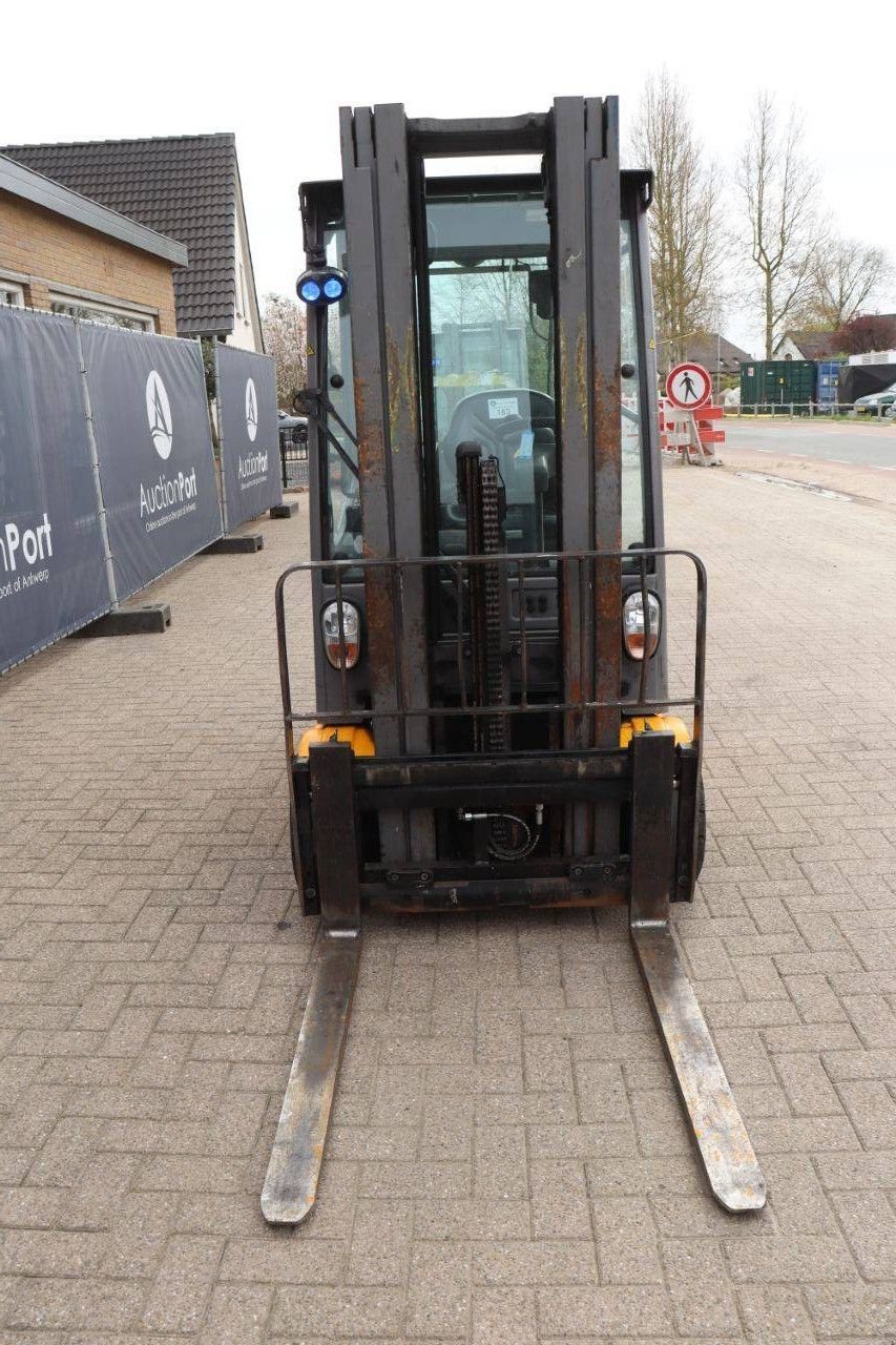 Frontstapler typu Jungheinrich EFG 320, Gebrauchtmaschine w Antwerpen (Zdjęcie 9)