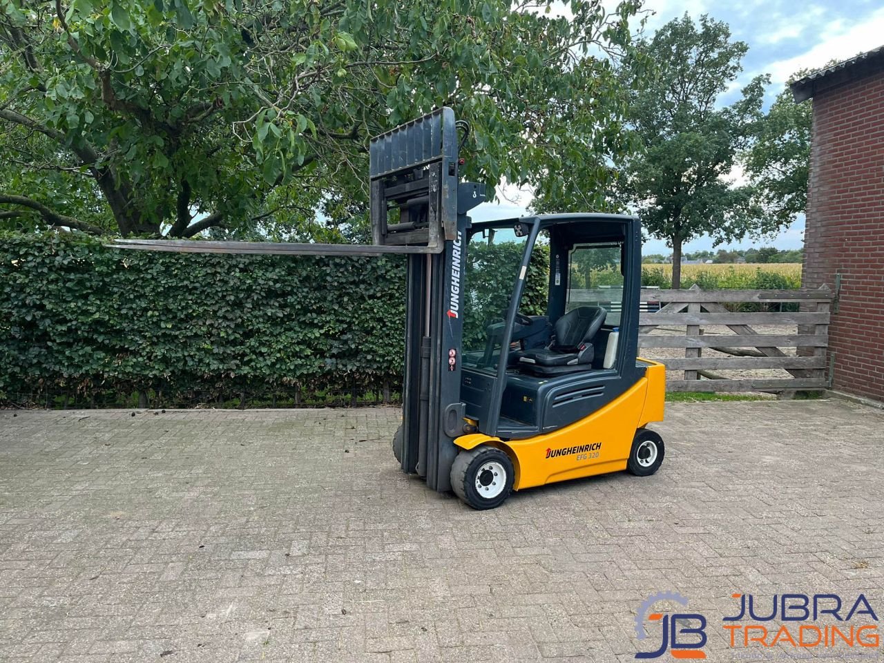 Frontstapler of the type Jungheinrich EFG 320, Gebrauchtmaschine in Buggenum (Picture 9)